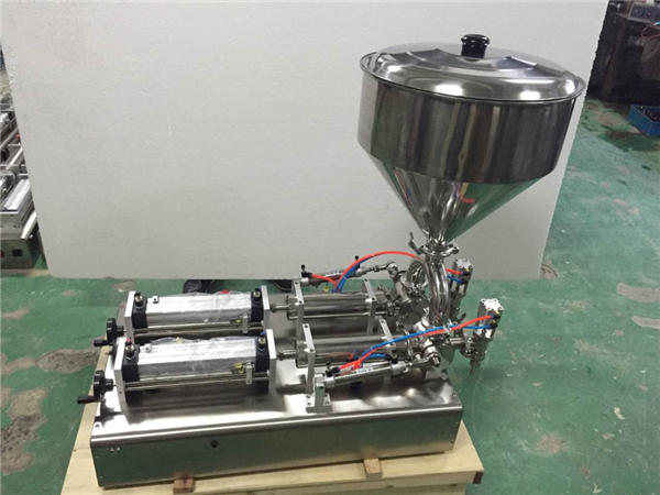 Wyd gebruikte dubbelkoppies-aarbei-vulmasjien 